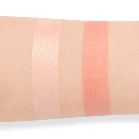 Charlotte Tilbury Pretty Youth Glow w/Brush - Picture 8 of 12